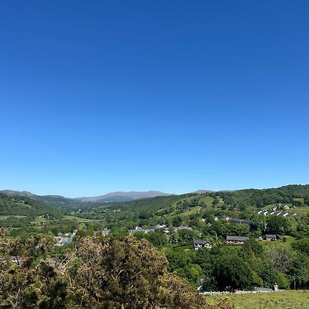 Dolgellau Grand Heights Apt Bagian luar foto