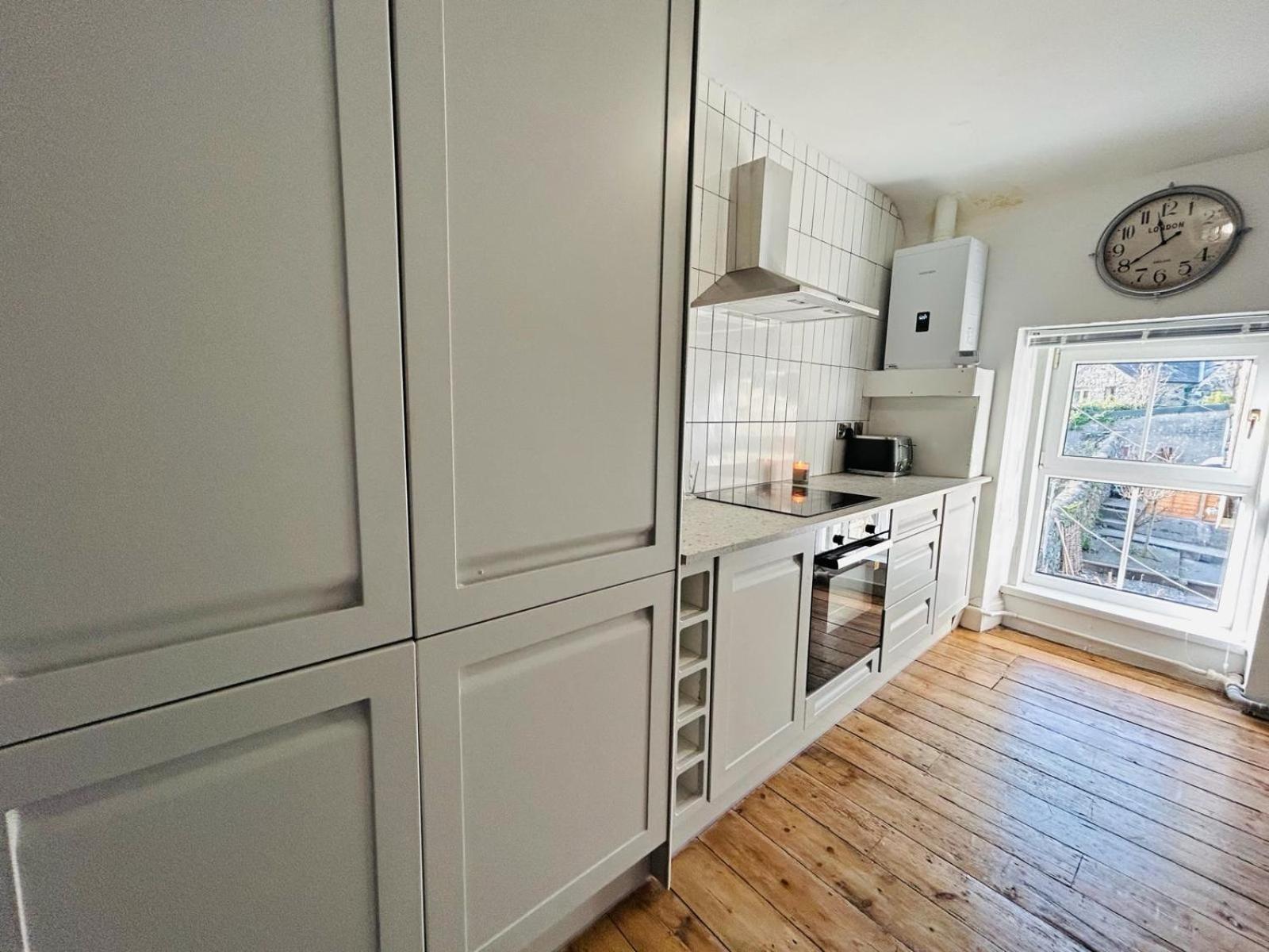 Dolgellau Grand Heights Apt Bagian luar foto