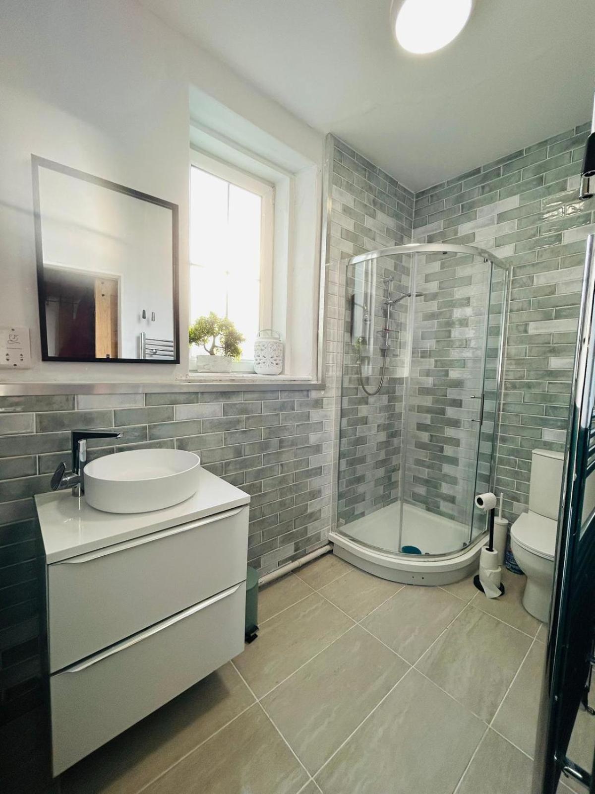 Dolgellau Grand Heights Apt Bagian luar foto
